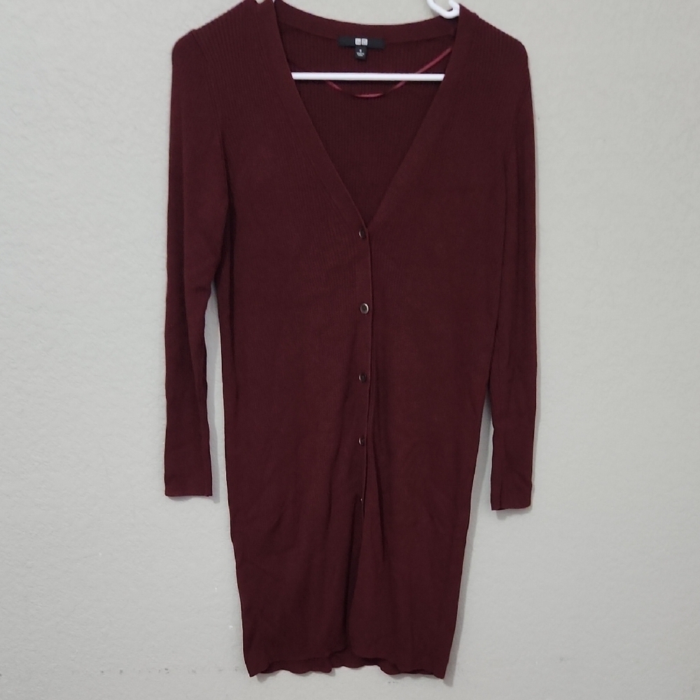 Uniqlo Cardigan Womens Size S Lomv Button Sweater Maroon